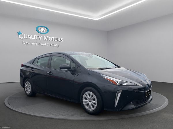 Toyota Prius Saloon, Petrol Hybrid, 2021, Black