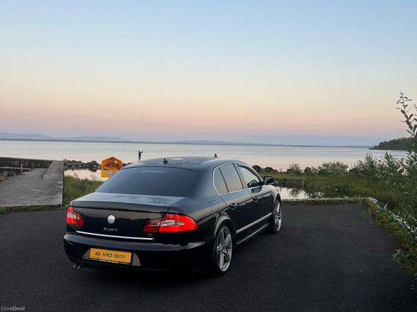 Skoda Superb Saloon, Diesel, 2010, Black