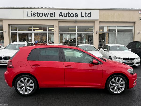 Volkswagen Golf Hatchback, Petrol, 2018, Red