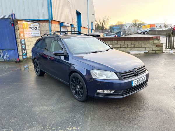 Volkswagen Passat Estate, Petrol, 2012, Blue