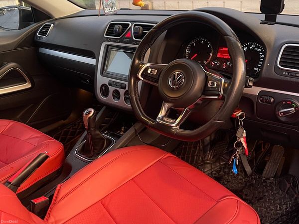 Volkswagen Scirocco Hatchback, Diesel, 2009, Red