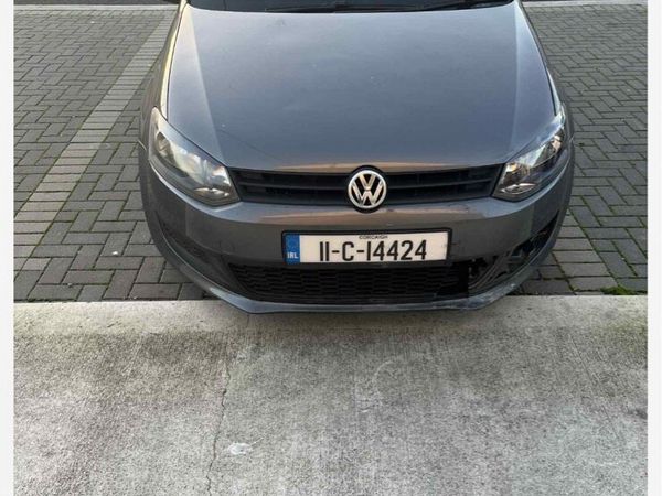Volkswagen Polo Hatchback, Petrol, 2011, Grey