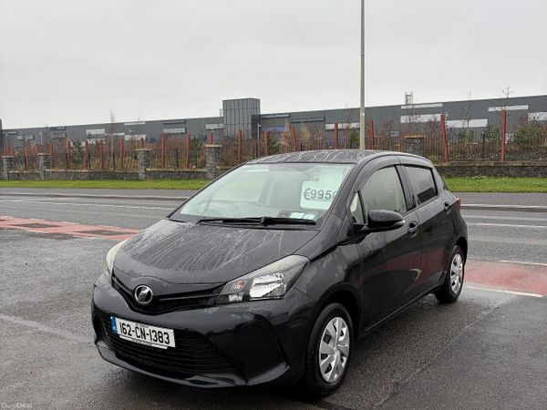 Toyota Yaris Hatchback, Petrol, 2016, Black