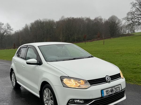 Volkswagen Polo Hatchback, Petrol, 2015, White