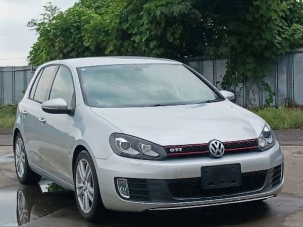 Volkswagen Golf Hatchback, Petrol, 2012, Silver