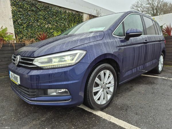 Volkswagen Touran MPV, Petrol, 2016, Blue