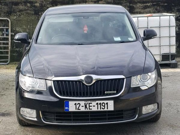 Skoda Superb Saloon, Diesel, 2012, Black