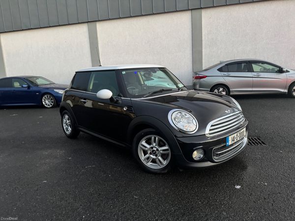Mini Cooper Hatchback, Petrol, 2014, Black