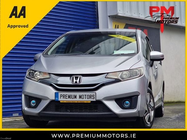 Honda Fit Hatchback, Petrol Hybrid, 2014, Silver