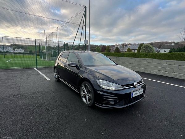 Volkswagen Golf Estate, Petrol, 2020, Black