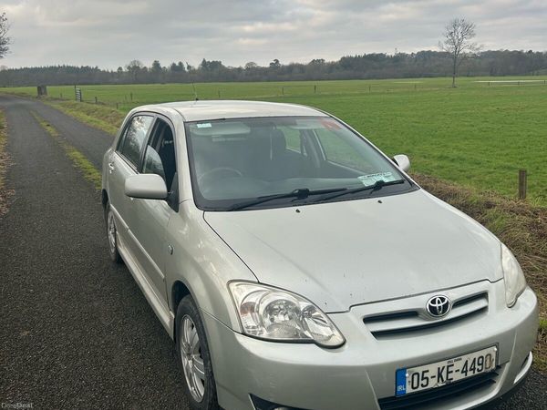 Toyota Corolla Hatchback, Diesel, 2005, Silver
