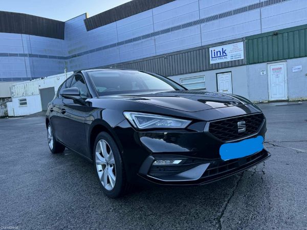 SEAT Leon Hatchback, Petrol Plug-in Hybrid, 2020, Black