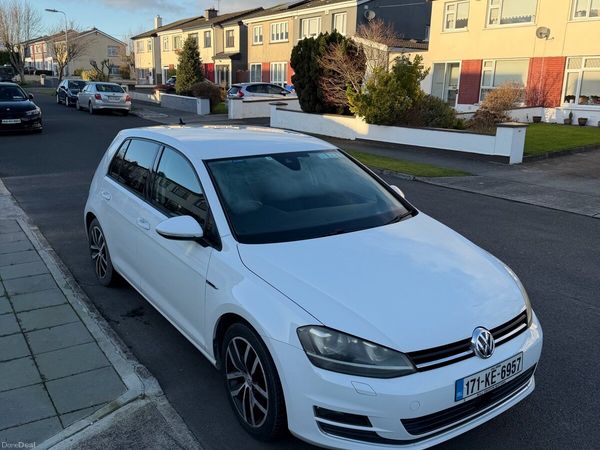 Volkswagen Golf Hatchback, Petrol, 2017, White