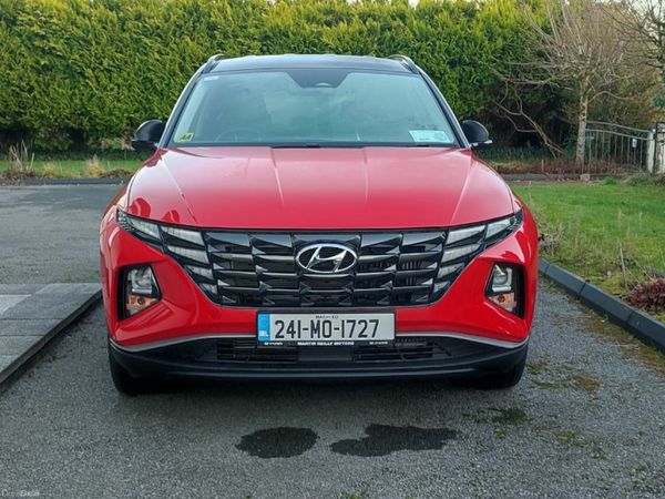 Hyundai Tucson SUV, Petrol Plug-in Hybrid, 2024, Red