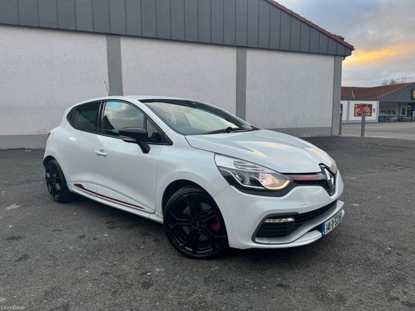 Renault Clio Hatchback, Petrol, 2014, White