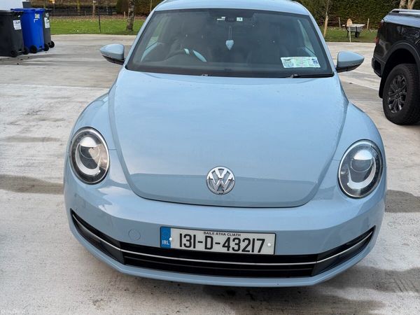 Volkswagen Beetle Hatchback, Petrol, 2013, Blue
