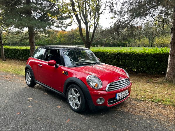 Mini Cooper Hatchback, Diesel, 2010, Red