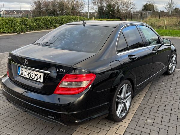 Mercedes-Benz C-Class Saloon, Diesel, 2010, Black