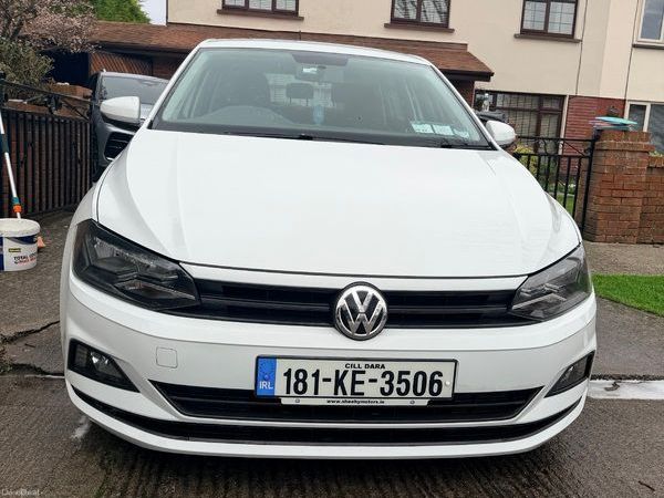 Volkswagen Polo Hatchback, Petrol, 2018, White