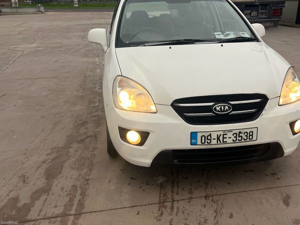 Kia Carens MPV, Diesel, 2009, White