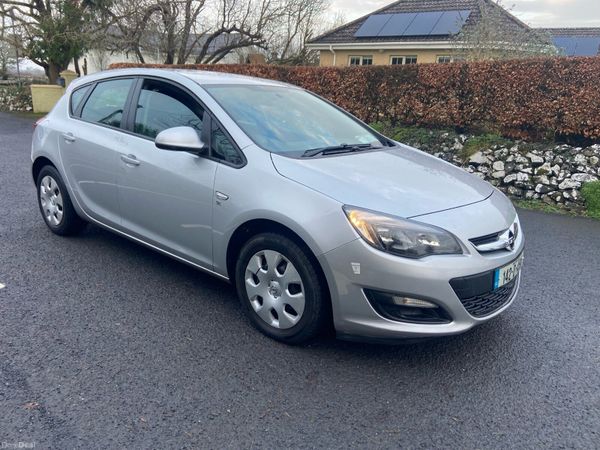 Opel Astra MPV, Petrol, 2014, Silver