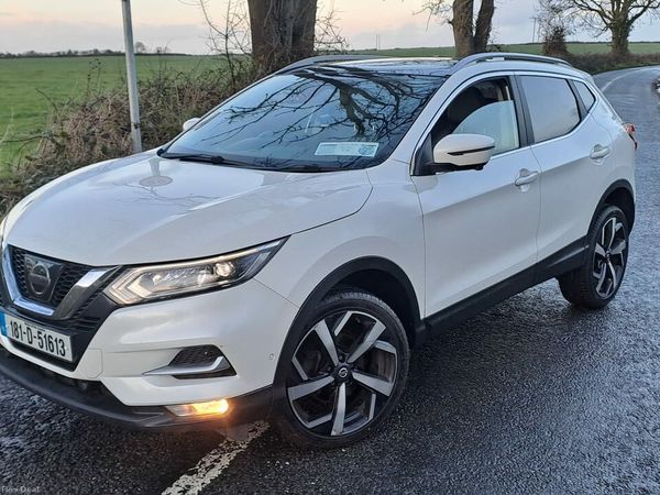 Nissan Qashqai Hatchback, Diesel, 2018, White