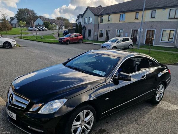 Mercedes-Benz E-Class Coupe, Diesel, 2012, Black