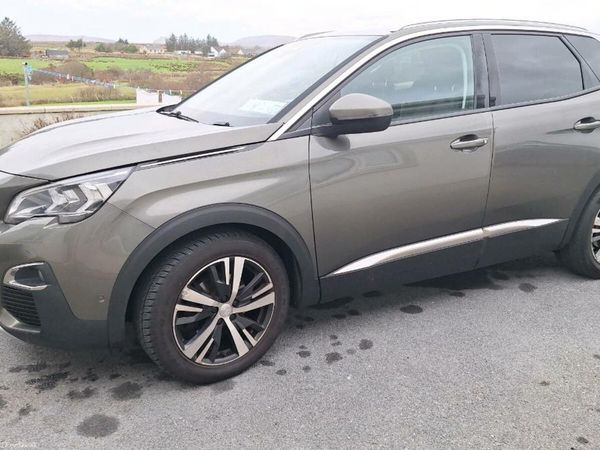 Peugeot 3008 MPV, Diesel, 2019, Grey