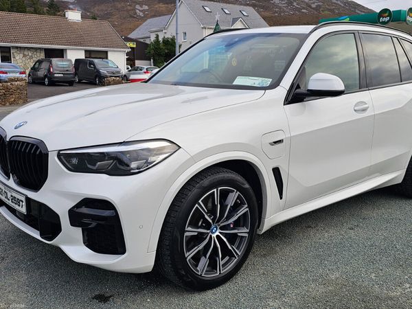 BMW X5 SUV, Petrol Plug-in Hybrid, 2022, White