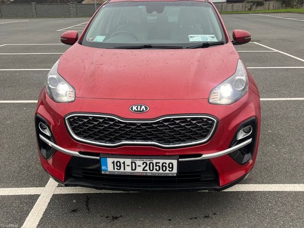 Kia Sportage SUV, Diesel, 2019, Red