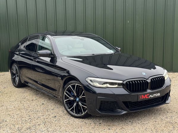 BMW 5-Series Saloon, Petrol Hybrid, 2022, Black