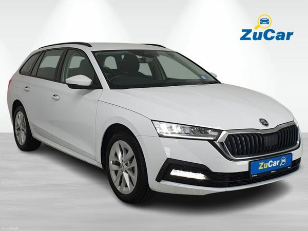 Skoda Octavia Estate, Petrol Hybrid, 2023, White