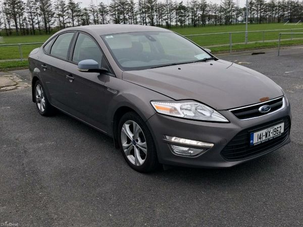 Ford Mondeo Saloon, Diesel, 2014, Brown