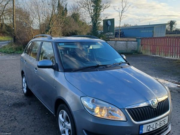 Skoda Fabia Estate, Petrol, 2012, Grey