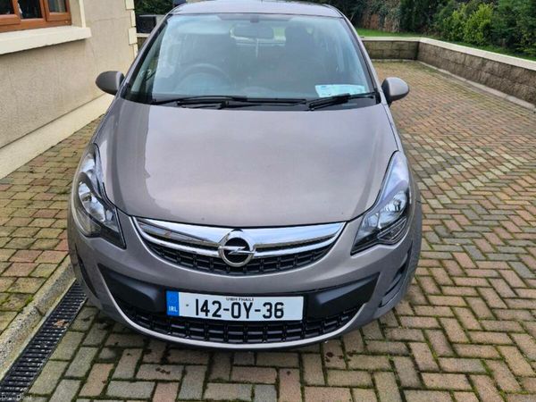 Opel Corsa Hatchback, Diesel, 2014, Brown