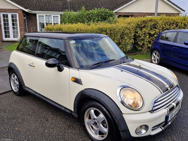 Mini Cooper Hatchback, Petrol, 2008, White