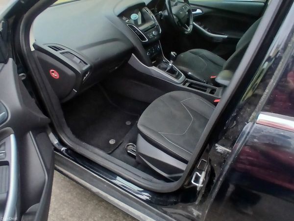 Ford Focus Hatchback, Diesel, 2017, Black