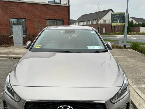 Hyundai i30 Hatchback, Petrol, 2019, White