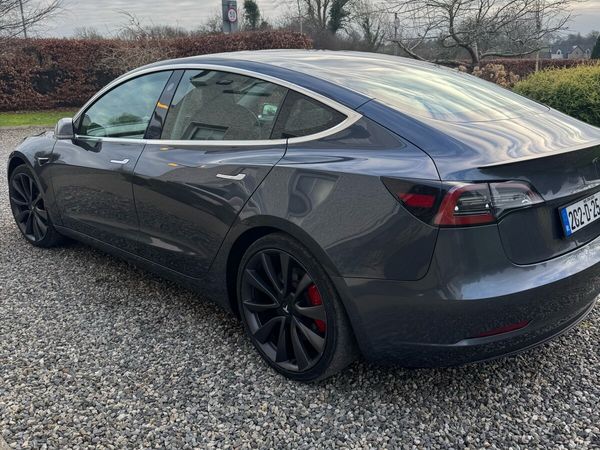 Tesla Model 3 Saloon, Electric, 2020, Grey