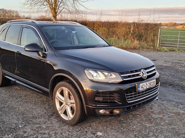 Volkswagen Touareg SUV, Diesel, 2014, Black