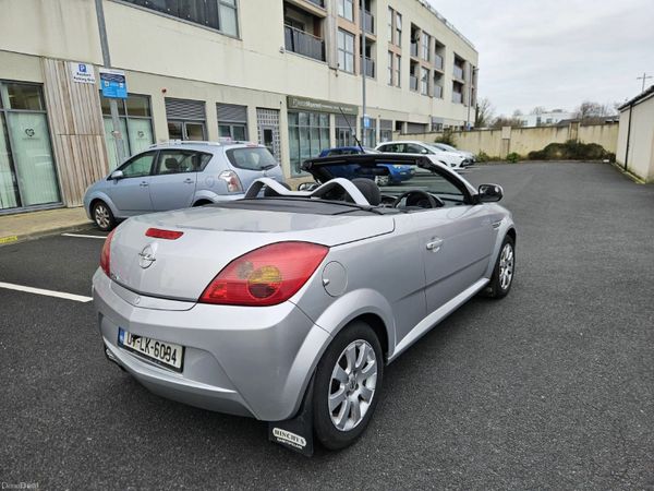 Opel Tigra Convertible, Petrol, 2007, Silver
