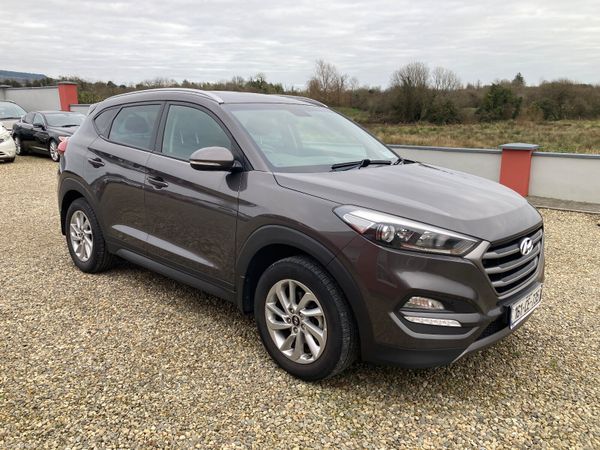 Hyundai Tucson SUV, Diesel, 2016, Bronze