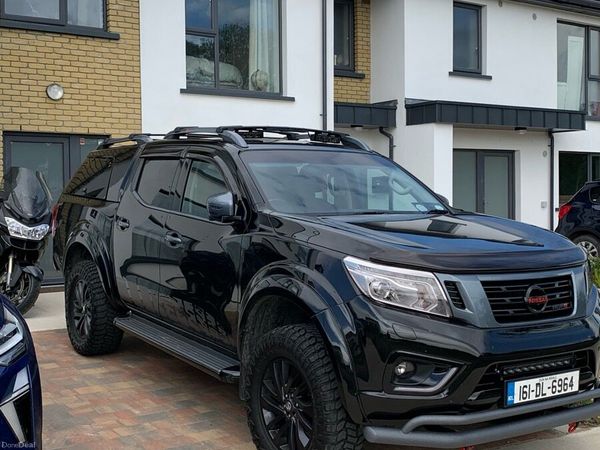 Nissan Navara Pick Up, Diesel, 2016, Black