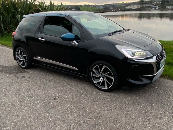 DS Automobiles DS 3 Hatchback, Diesel, 2017, Black