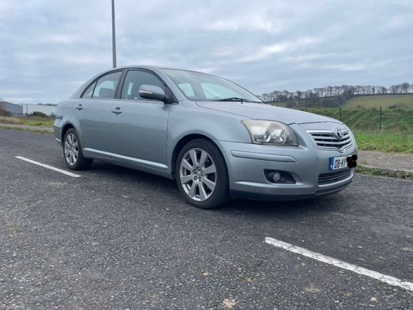Toyota Avensis Hatchback, Diesel, 2008, Silver