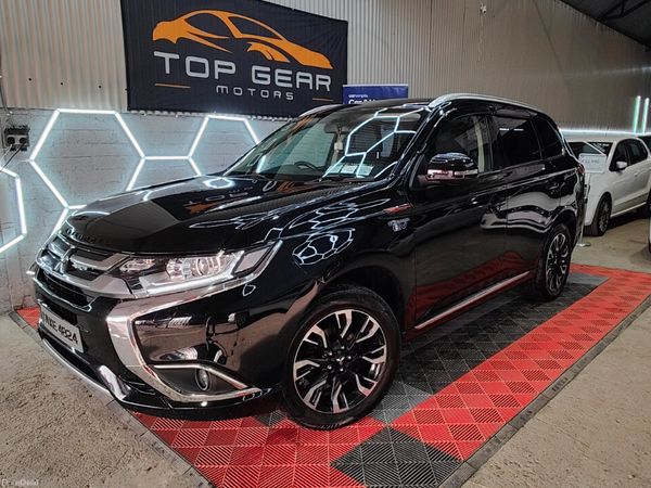Mitsubishi Outlander SUV, Petrol Plug-in Hybrid, 2018, Black
