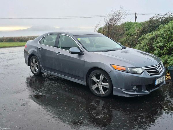 Honda Accord Saloon, Diesel, 2011, Silver