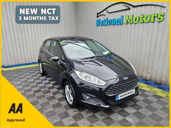Ford Fiesta Hatchback, Petrol, 2013, Black