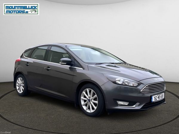 Ford Focus Hatchback, Diesel, 2016, Grey