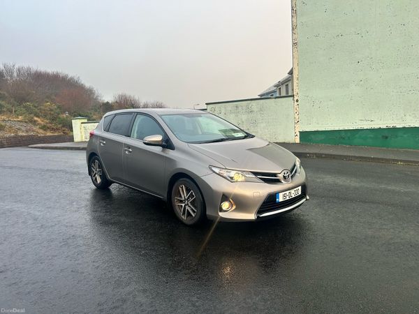 Toyota Auris MPV, Petrol, 2015, Bronze